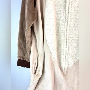 GrumpyCat 3X Cosplay Fleece Zip Front Costume Sleepwear thumbnail 3