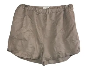 ✨Aritzia Wilfred Free Khaki Sz Large Shorts✨ thumbnail 1