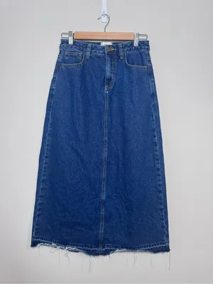 BDG Theo Denim A-Line Midi Skirt thumbnail 2