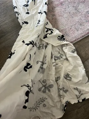 Paper Heart White & Black Floral Linen Maxi Dress thumbnail 8