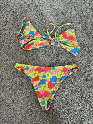 Amazon Bikini Set thumbnail 3
