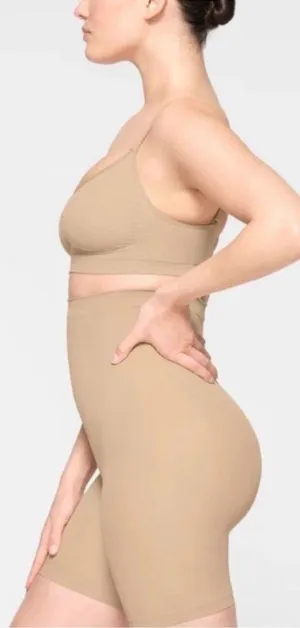 SKIMS Seamless Sculpt Mid Thigh Short compression nude sand shape wear NWOT Sz L thumbnail 2