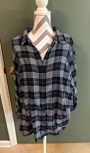 Banana Republic Navy and White Plaid Button-Down Shirt thumbnail 1