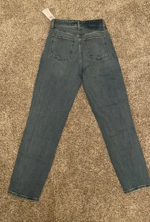 jeans thumbnail 3