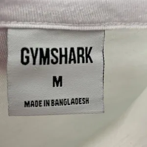 𝅺GYMSHARK Essential T-Shirt in White size Medium thumbnail 4