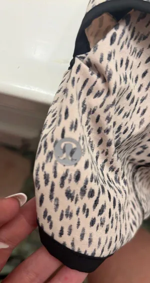 Lululemon Speed Up Shorts 2.5 thumbnail 3