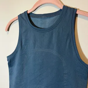 Lululemon Swiftly Tech‎ High-Neck Tank Top 2.0 Race Length Blue Slate Size 2 thumbnail 2