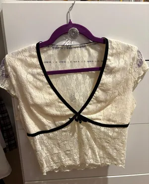 Amazon Crop Top thumbnail 1