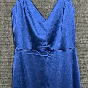 Lulus women’s XS Blue Satin Maxi Dress V-Neck Spaghetti Straps Lined NWT(E25)&✨ thumbnail 11