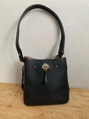 Kate Spade New York Marti Small Leather Bucket Bag Shoulder Bag in Black thumbnail 2