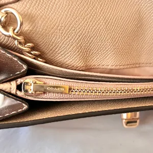 Coach Rose Gold Leather Gold Turnlock Chain Crossbody Convertible Bag #F22828 thumbnail 7