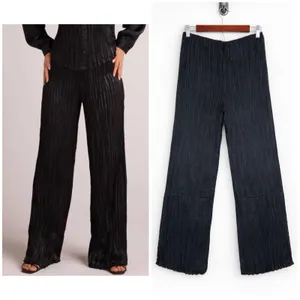 Bella Dahl Black Pleated Silky Finish Wide Leg Pants Women’s SZ M Elastic Waist thumbnail 5