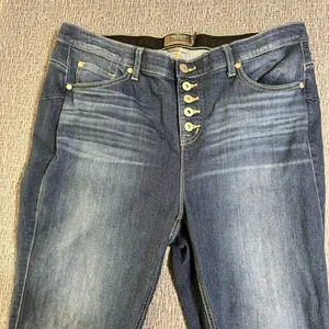 Torrid Women’s Bombshell Skinny Button Fly Jeans thumbnail 2