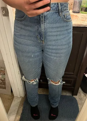PacSun Mom Jeans thumbnail 1