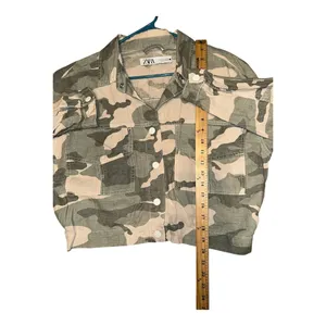 Zara Green Camo‎ Linen Blend Cropped Jacket, Womens Medium thumbnail 9