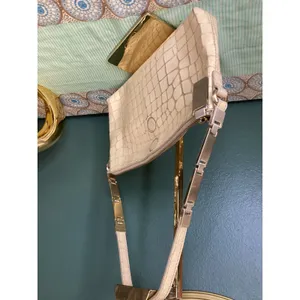 Banana‎ Republic Cream Croc Embossed Leather Baguette Shoulder Bag Gold Hardware thumbnail 2