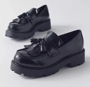Vagabond Shoemakers Cosmo 2.0 Tassel Loafer Size 39 thumbnail 1
