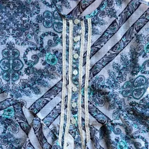 Eyelash Couture Blue Paisley Sleeveless Peplum Top Juniors Medium thumbnail 2