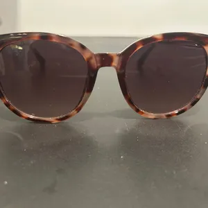Tortoise Shell Sunglasses Brown thumbnail 2