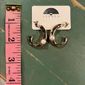 Free People NWT Leeada Lune Earrings thumbnail 5