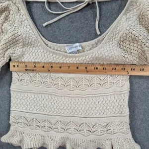 Lucy Paris Knit Puff Sleeve Blouse Women's XS Beige Ruffle Hem Tie Back Boho thumbnail 7