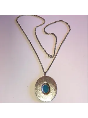 Vintage Faux Turquoise Color and Silver Tone Boho Pendant Necklace thumbnail 4
