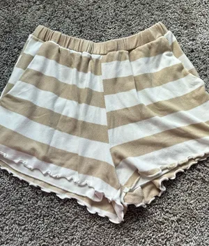 Le Lis Cream and Tan Striped High Waist Lounge Shorts thumbnail 1