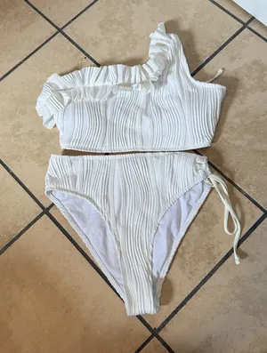 Shein Bikini Set thumbnail 1