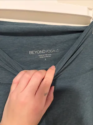 Beyond Yoga Super Soft Green Leggings thumbnail 2