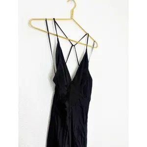 NWT ASTR The Label Black Deep V Satin Midi Dress Size Small Cocktail Wedding thumbnail 8