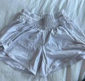 Lululemon Shorts thumbnail 1