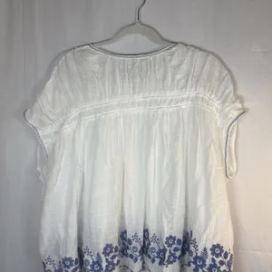 Max Studio London White Floral Sleeveless Top Size Medium NWT thumbnail 14