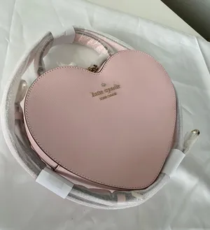 Kate Spade Heart Shape Bag thumbnail 5
