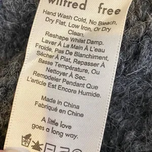 Aritzia Wilfred Free Cropped Sweater Alpaca Wool Blend Crewneck Pullover Small thumbnail 8
