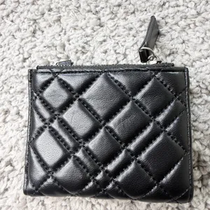 Kurt Geiger London Black Quilted Leather Bifold Wallet ID Window Zip Pocket thumbnail 2