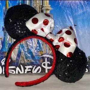 Disney parks Minnie Mouse polkadot Mickey ears thumbnail 1