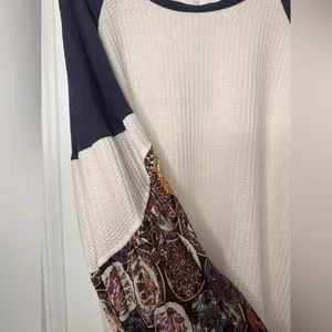 Umgee Floral Thermal Waffle Knit Peasant Boho Sweater NWOT thumbnail 4