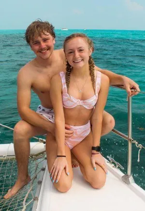 Abercrombie Swimsuit thumbnail 5