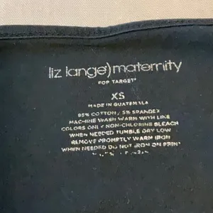 Liz Lange for Target Black Fitted Sleeveless Camisole thumbnail 5