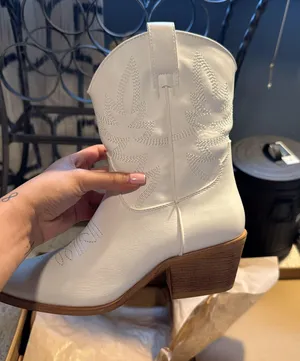 Cowboy Boot Heels White Size 8.5 thumbnail 2