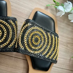 NEW Rhinestone & Chain Sandals Black Size 6.5 thumbnail 4