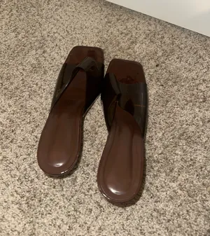 Brown Heels Size 11 thumbnail 2