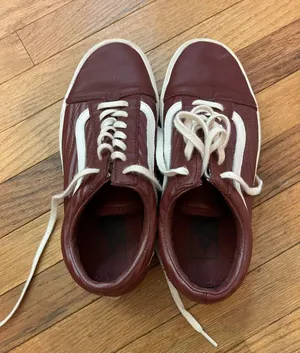 Vans White Leather Old SKOOL Sneakers thumbnail 1