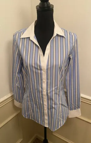 Brooks Brothers 1818 Women’s Fitted Non-Iron Striped Dress Shirt Banker Collar thumbnail 1