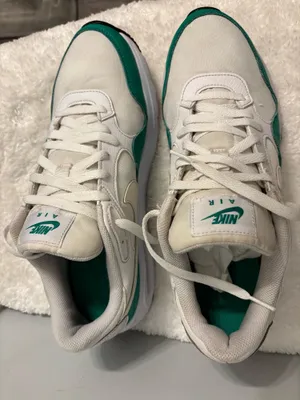 Green and white Nike Sz. 12 athletic or casual running shoes thumbnail 9