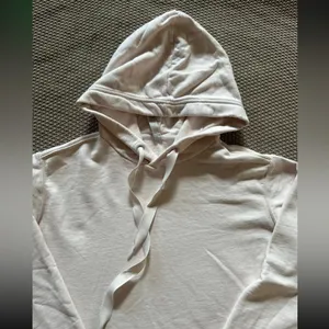ATHLETA Pullover Yogi High Low Sweatshirt Pearl White Hoodie Long‎ Size Small thumbnail 3