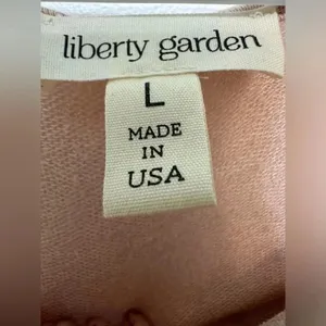 Liberty Garden beige laser cut pattern sleeveless top NWOT thumbnail 6