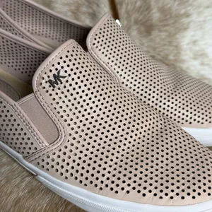 Michael Kors slip on Sneakers‎ Size 9.5 A25 thumbnail 9