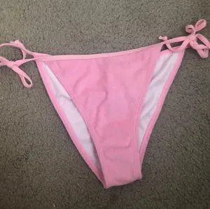 SheIn Pink Bikini Set thumbnail 2