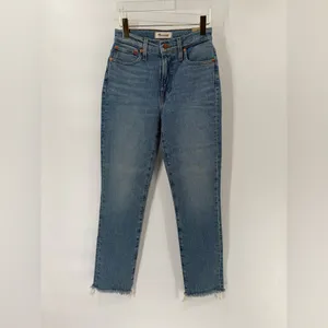NWT Madewell The Perfect Vintage Jeans Womens 25 Ainsworth Wash AF691‎ Raw Hem thumbnail 3